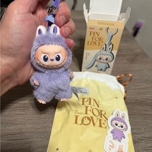 ? - POP MART Labubu V4 The Monsters Pin For Love Alphabet Plush Pendant - ?